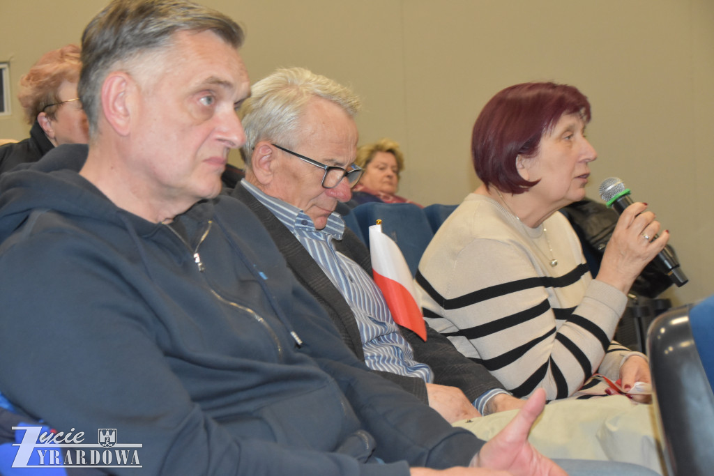 Parlamentarzyści PiS przyjechali do Mszczonowa