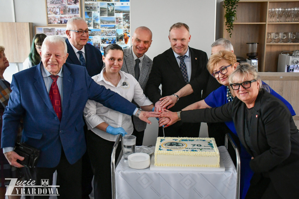 Siedem dekad tradycji i edukacji