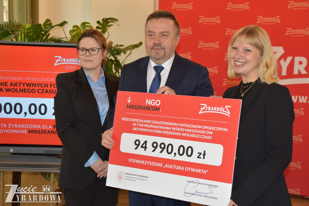 Prezydent przekazał 900 tysięcy na czynienie dobra