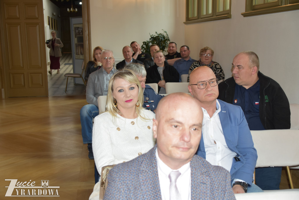 Prezydent przekazał 900 tysięcy na czynienie dobra