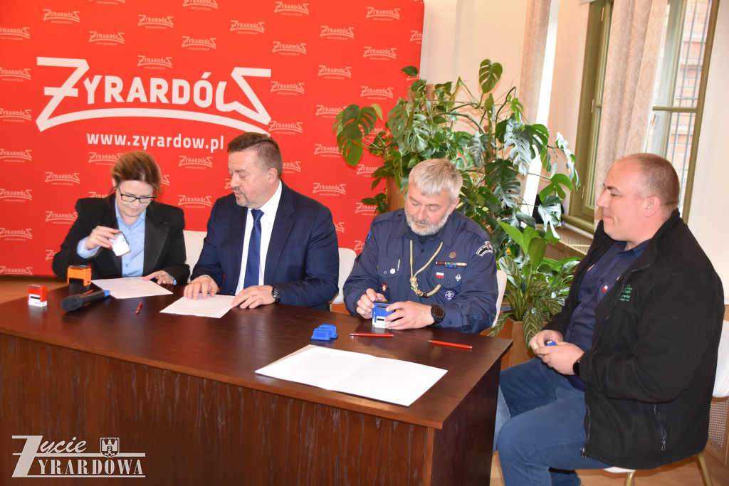 Prezydent przekazał 900 tysięcy na czynienie dobra