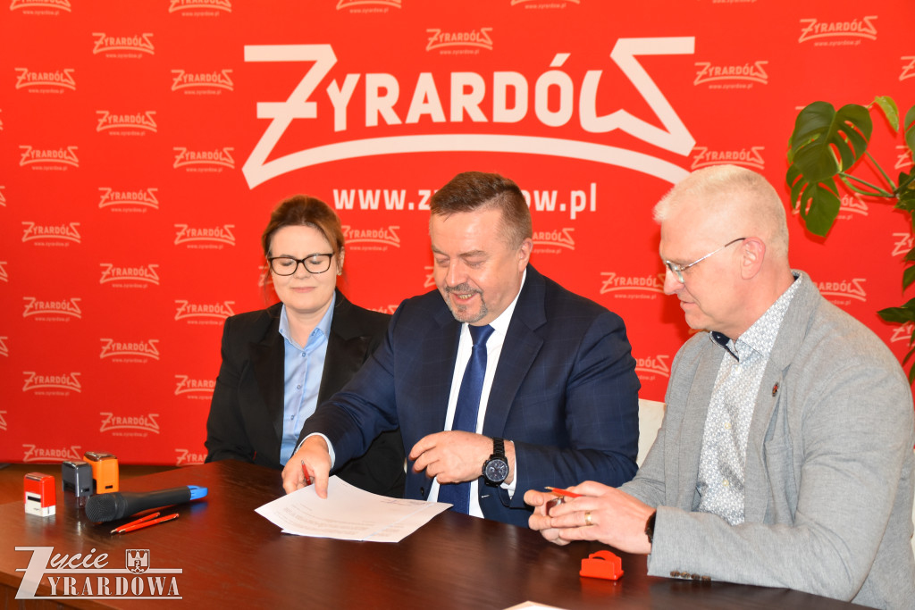 Prezydent przekazał 900 tysięcy na czynienie dobra