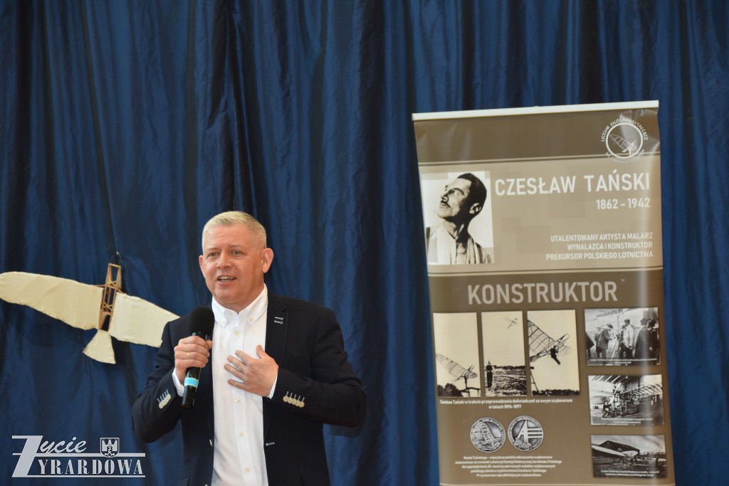 Dzień Patrona w szkole wysokich lotów