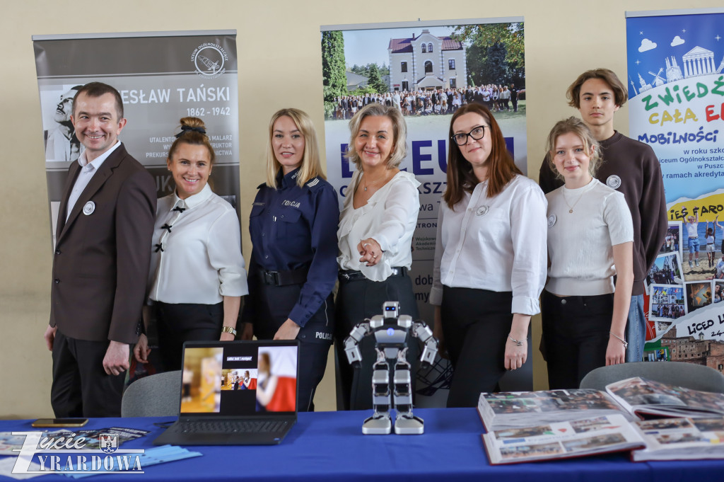 IX Powiatowe Targi Edukacyjne