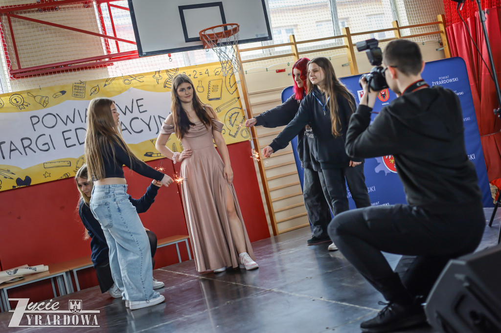 IX Powiatowe Targi Edukacyjne