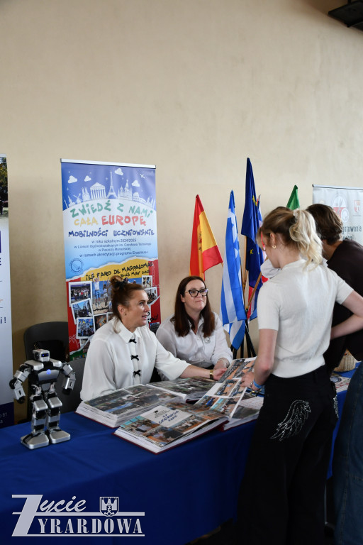 IX Powiatowe Targi Edukacyjne