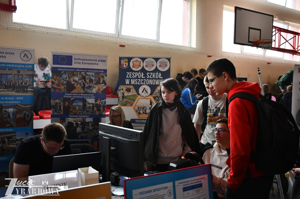 IX Powiatowe Targi Edukacyjne