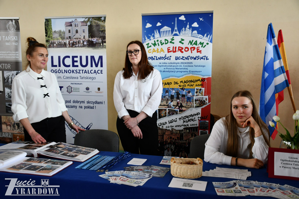 IX Powiatowe Targi Edukacyjne