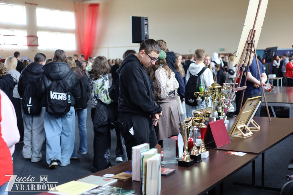 IX Powiatowe Targi Edukacyjne