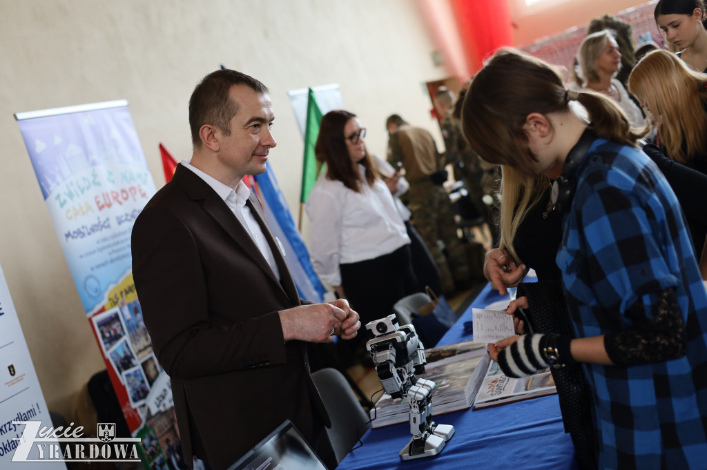 IX Powiatowe Targi Edukacyjne