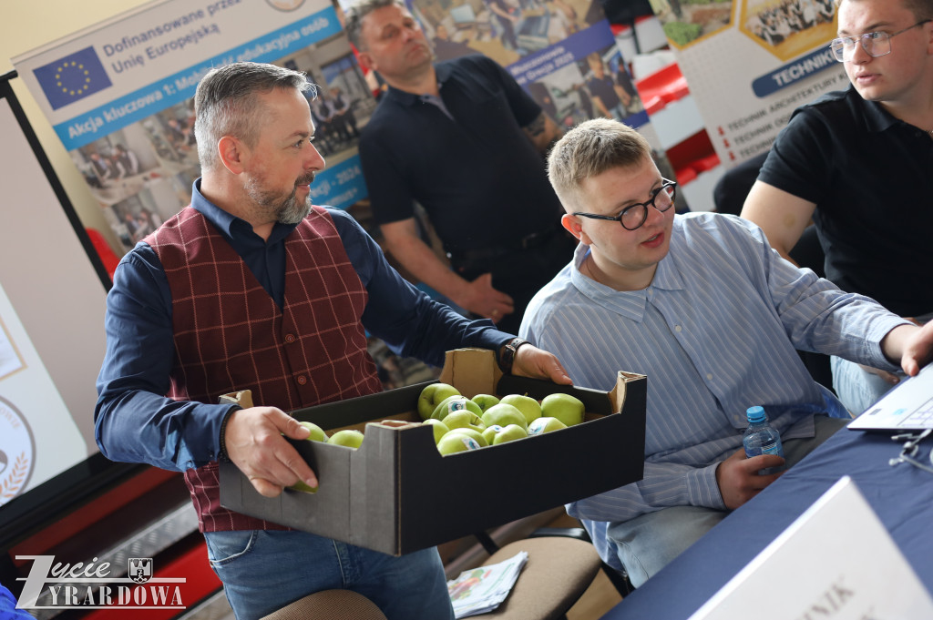 IX Powiatowe Targi Edukacyjne