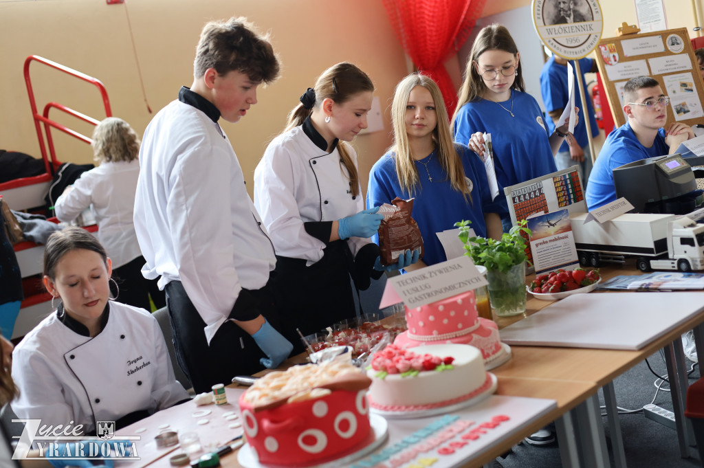 IX Powiatowe Targi Edukacyjne