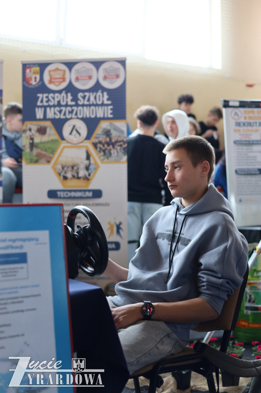 IX Powiatowe Targi Edukacyjne