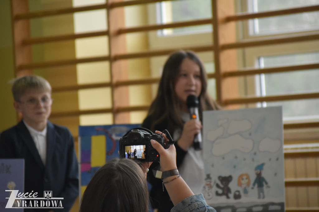 Literacki sukces młodych autorów z Bartnik