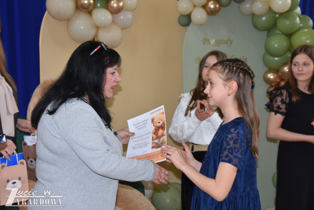 Literacki sukces młodych autorów z Bartnik