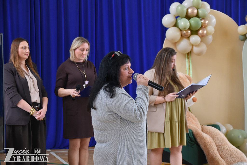 Literacki sukces młodych autorów z Bartnik