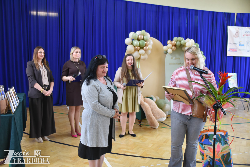 Literacki sukces młodych autorów z Bartnik