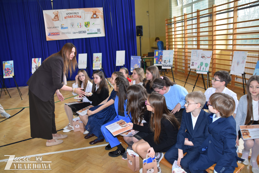 Literacki sukces młodych autorów z Bartnik