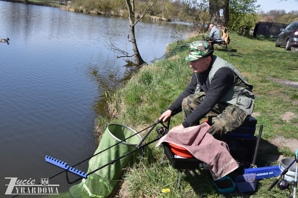 Złowione ryby wróciły do wody „Hamerni”