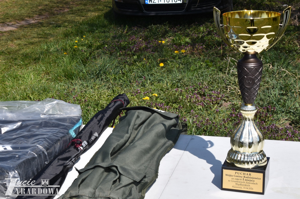 Złowione ryby wróciły do wody „Hamerni”