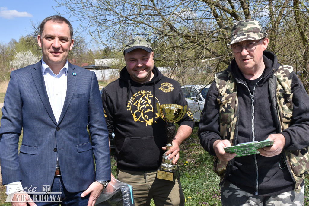 Złowione ryby wróciły do wody „Hamerni”