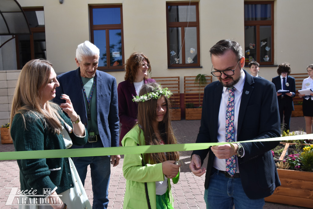 „Dzień Ziemi”  - są bogatsi o „Zielone Patio”