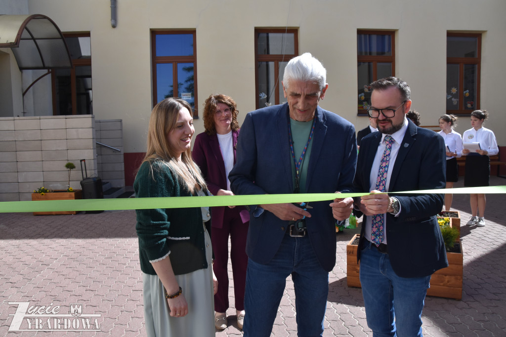 „Dzień Ziemi”  - są bogatsi o „Zielone Patio”