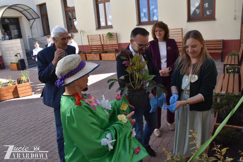 „Dzień Ziemi”  - są bogatsi o „Zielone Patio”