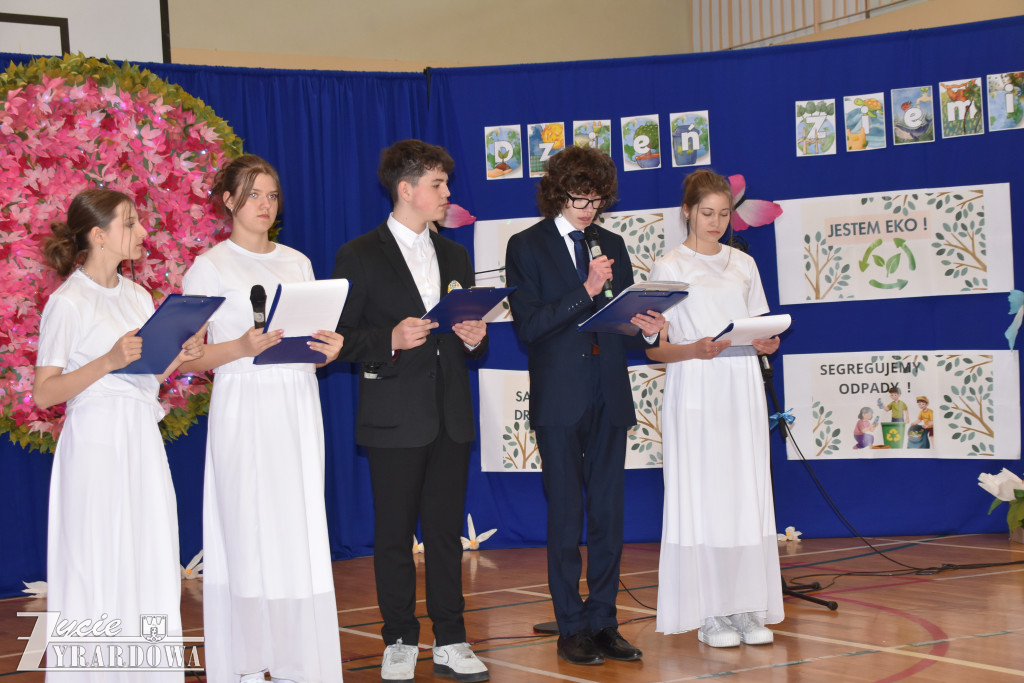 „Dzień Ziemi”  - są bogatsi o „Zielone Patio”