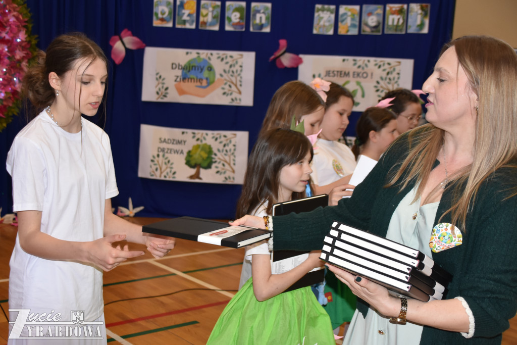 „Dzień Ziemi”  - są bogatsi o „Zielone Patio”