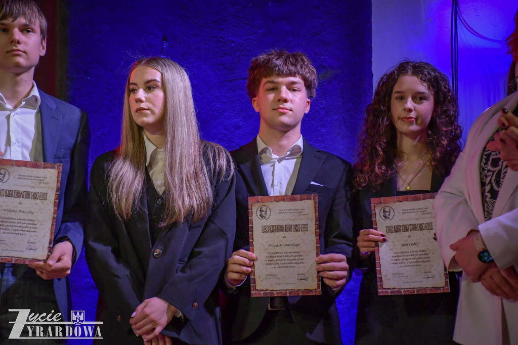 maturzyści z Czerwoniaka zamykają ważny rozdział