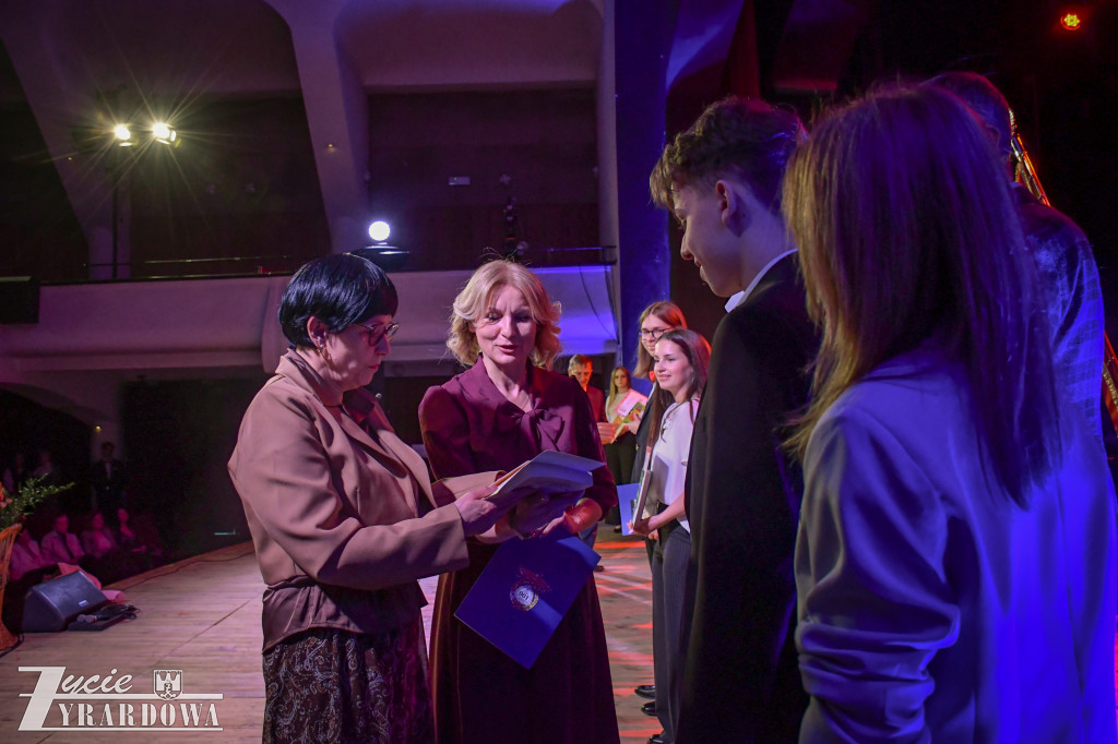 maturzyści z Czerwoniaka zamykają ważny rozdział