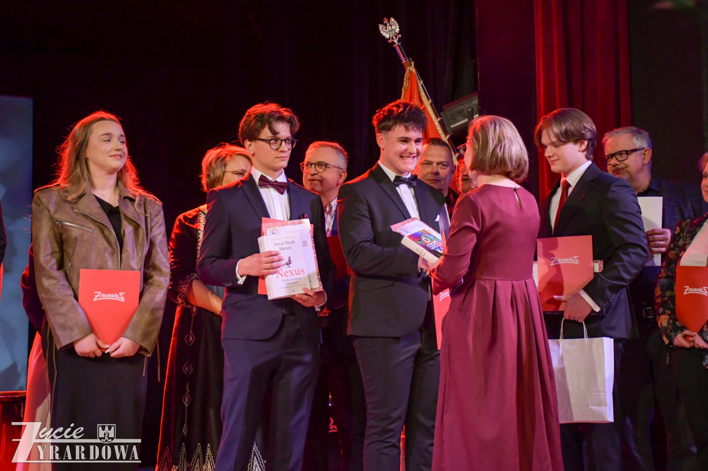 maturzyści z Czerwoniaka zamykają ważny rozdział