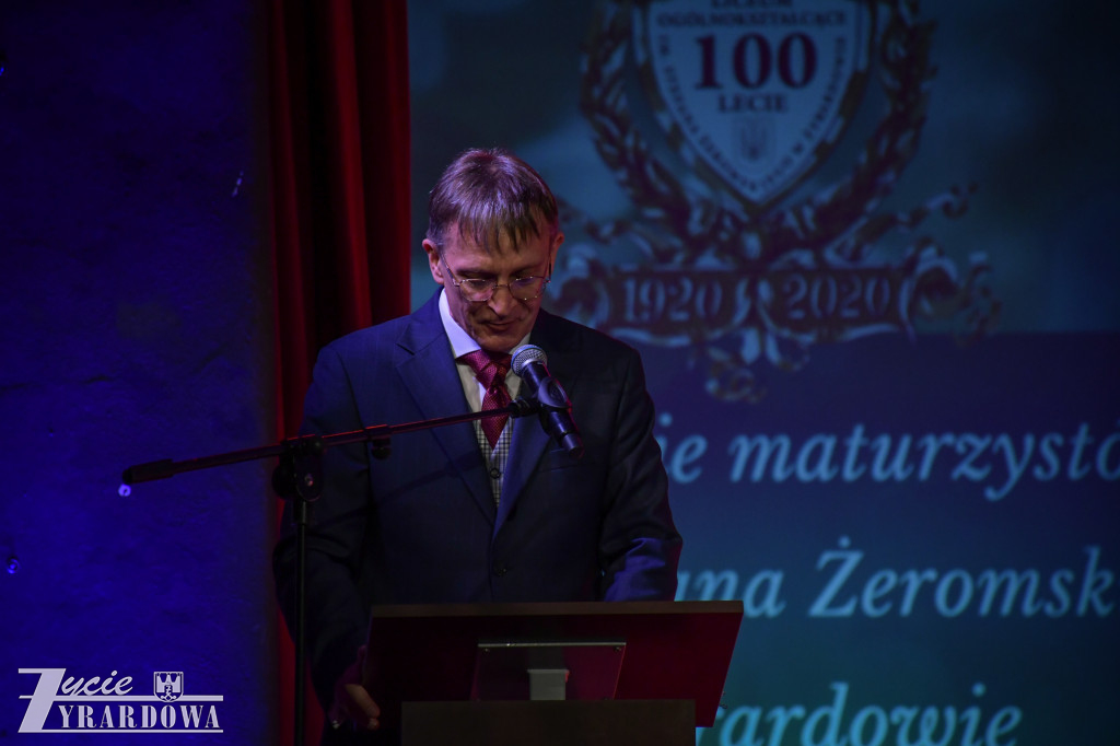 maturzyści z Czerwoniaka zamykają ważny rozdział