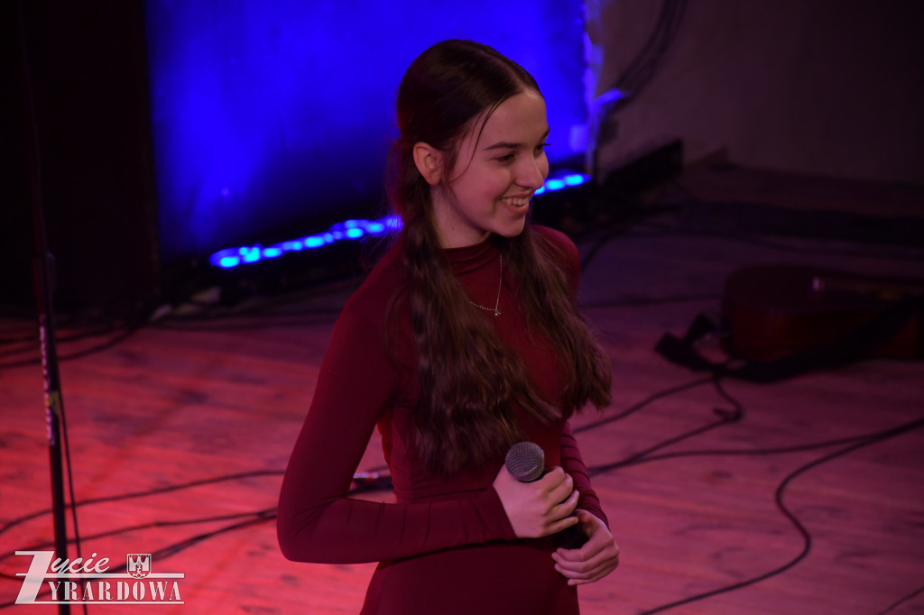 maturzyści z Czerwoniaka zamykają ważny rozdział