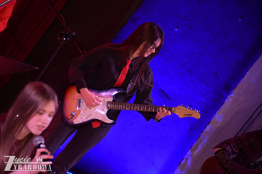 maturzyści z Czerwoniaka zamykają ważny rozdział