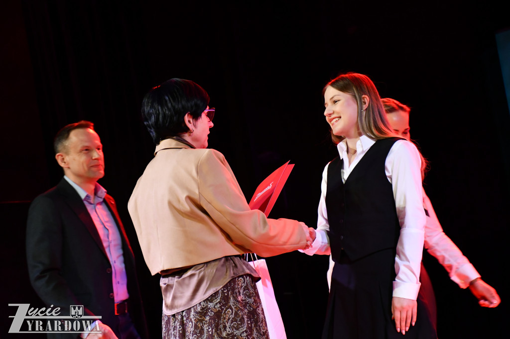 maturzyści z Czerwoniaka zamykają ważny rozdział