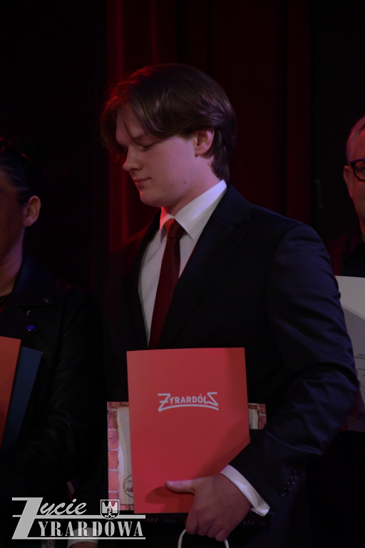 maturzyści z Czerwoniaka zamykają ważny rozdział