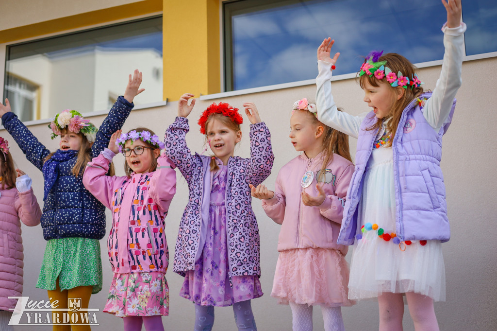 Dzień Ziemi na nowym placu zabaw w SP nr 3