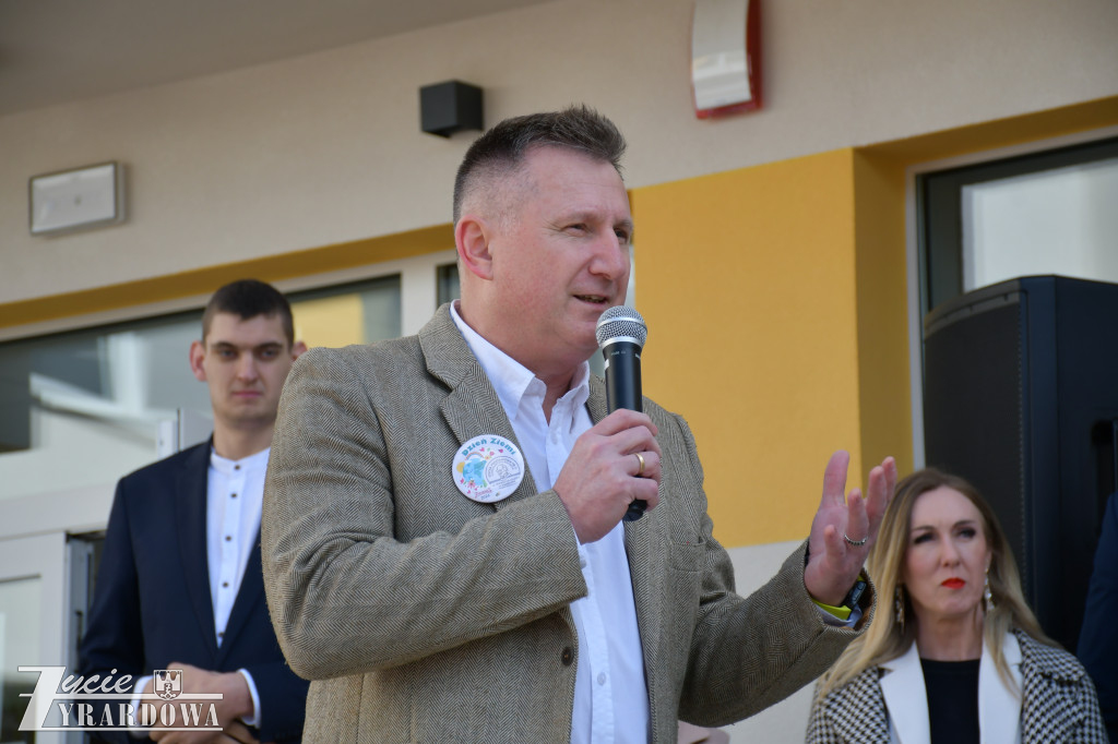 Dzień Ziemi na nowym placu zabaw w SP nr 3