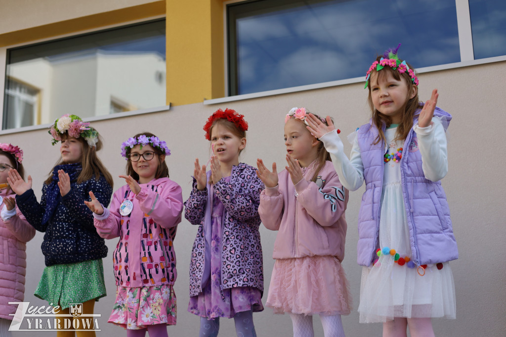 Dzień Ziemi na nowym placu zabaw w SP nr 3