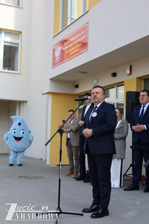 Dzień Ziemi na nowym placu zabaw w SP nr 3