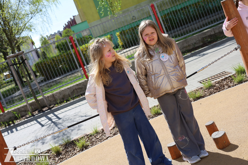 Dzień Ziemi na nowym placu zabaw w SP nr 3