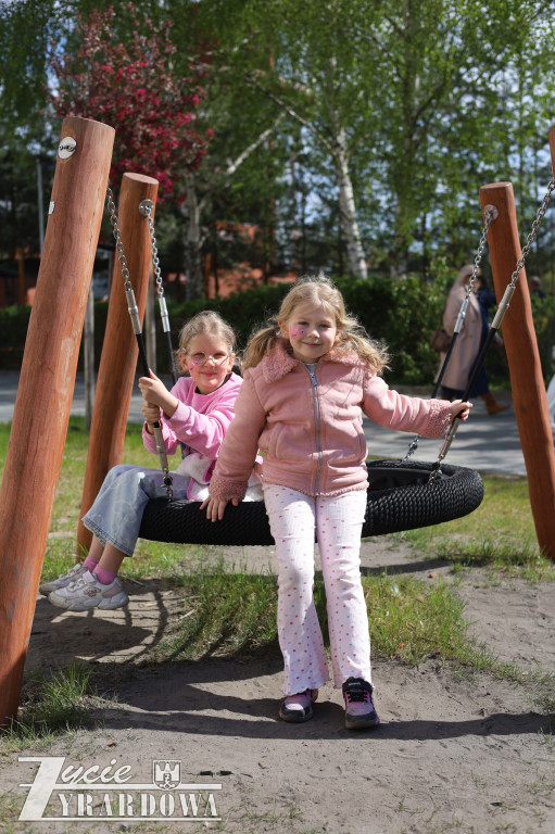 Dzień Ziemi na nowym placu zabaw w SP nr 3