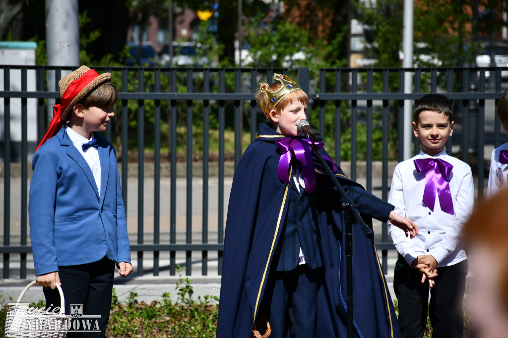 Święto w SP nr 2 w Żyrardowie