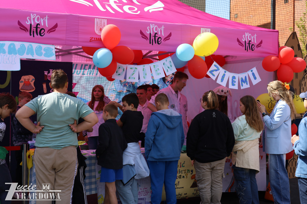 Święto w SP nr 2 w Żyrardowie