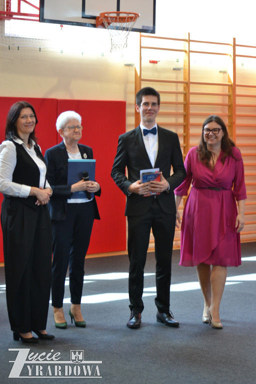 Ostatni dzwonek w technikum – czas na maturę