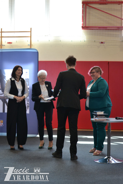 Ostatni dzwonek w technikum – czas na maturę