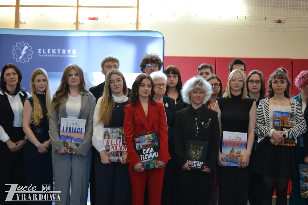 Ostatni dzwonek w technikum – czas na maturę