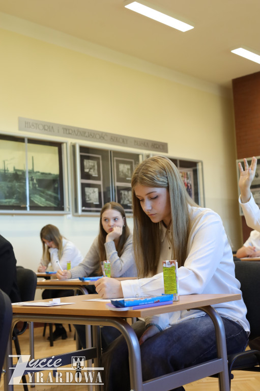 XIX Powiatowe Dyktando w Dwójce